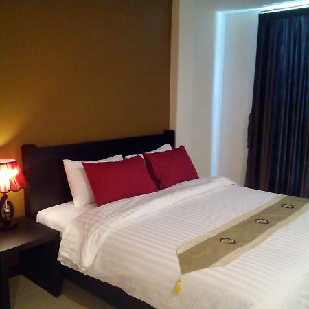 One Fu Hotel Surin Dış mekan fotoğraf
