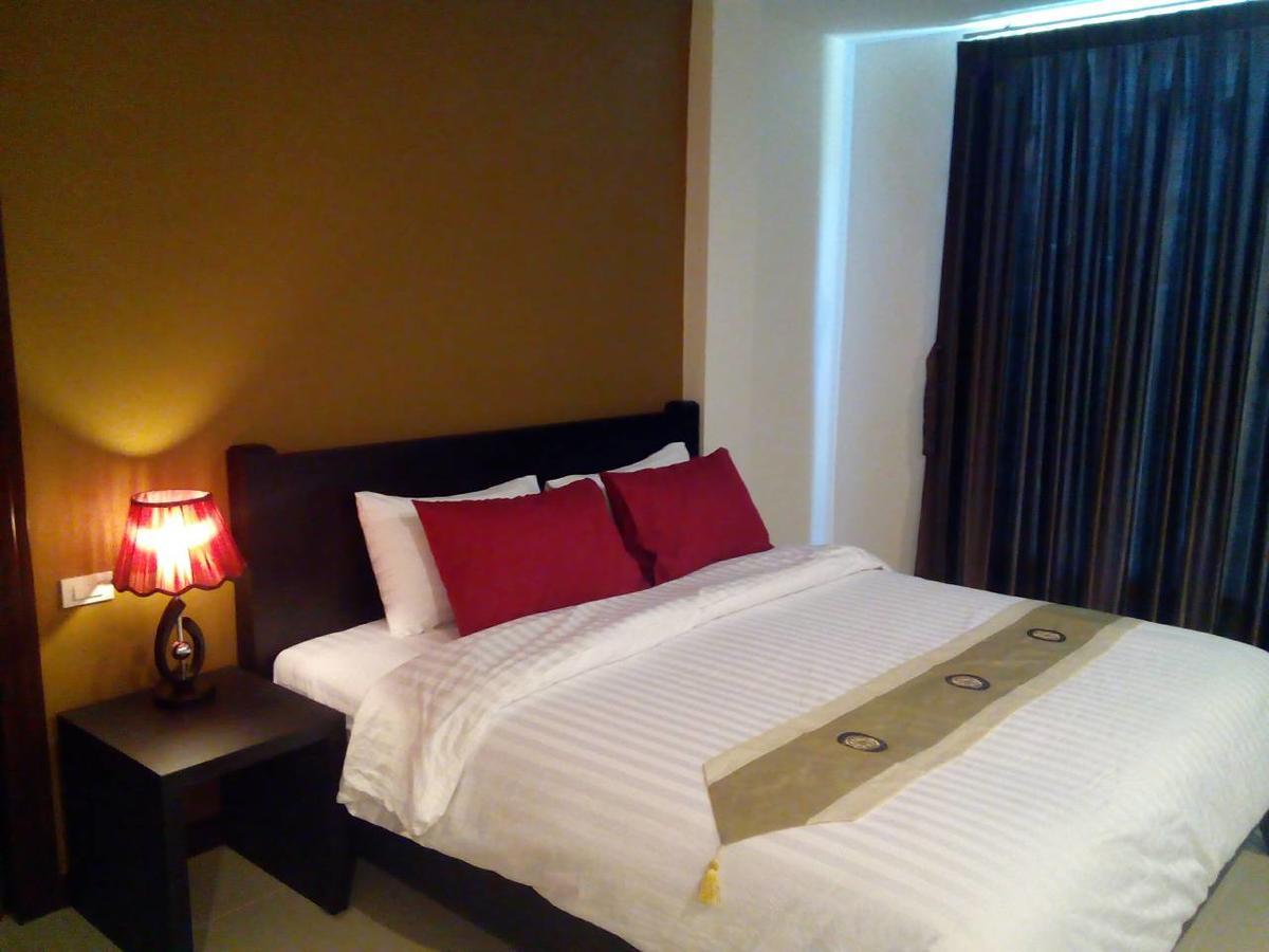 One Fu Hotel Surin Dış mekan fotoğraf